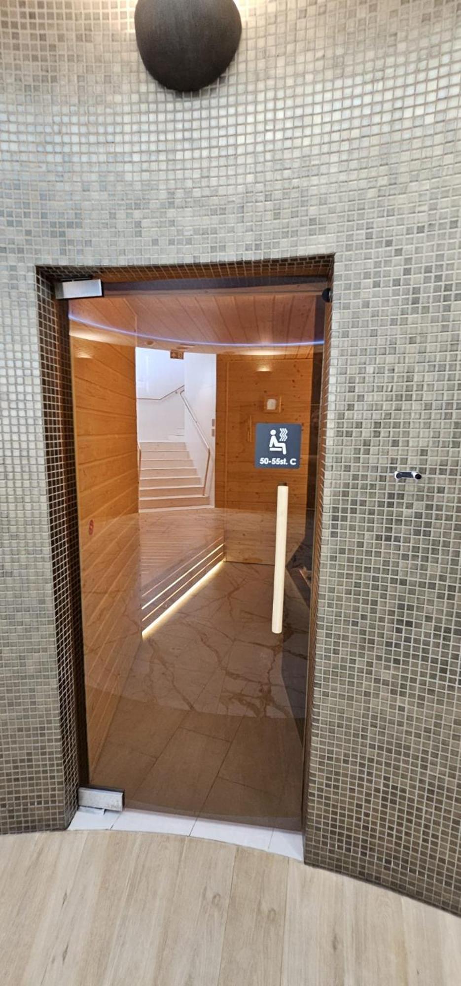 Luxar Spark By Hilton- With Sea View Apartment